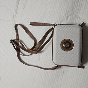 Delsey Chatelet Air 2.0 crossbody bag in Angora